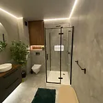 Two Bedroom Luxurious Spacios Vilnius