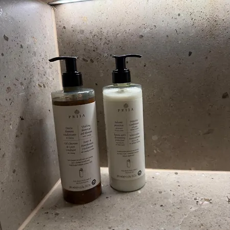 Апартаменты Two Bedroom Luxurious Spacios